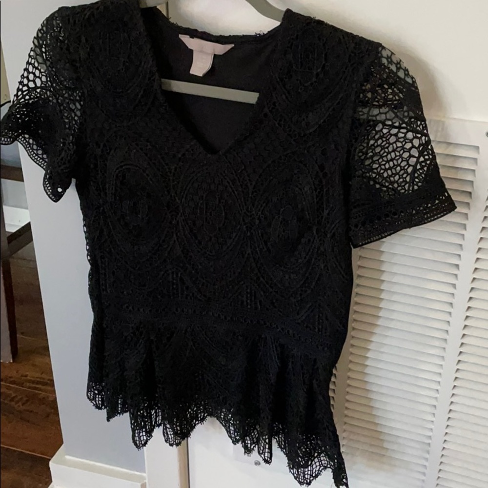 Black shirt